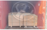 一批礦用湘潭電機(jī)車(chē)裝柜發(fā)往海外